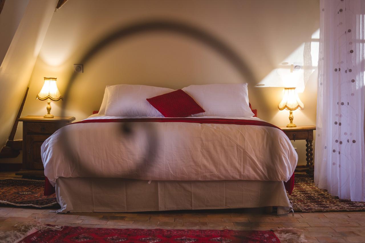 Bed and Breakfast Le Manoir De La Baldette Gennes-Val-de-Loire Exterior foto